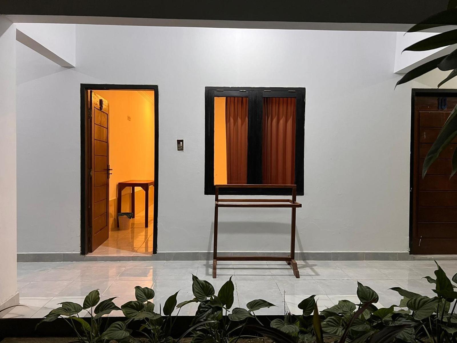 Sayang Bungalows Kuta  Kültér fotó