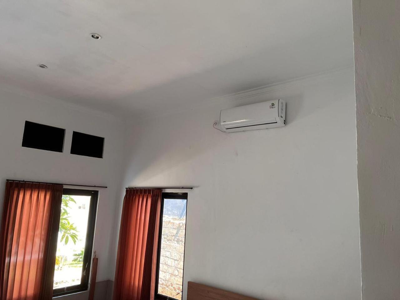 Sayang Bungalows Kuta  Kültér fotó