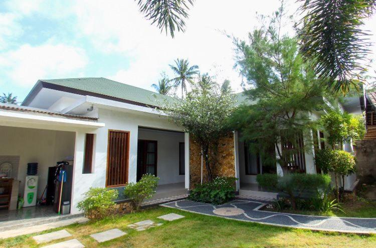 Sayang Bungalows Kuta  Kültér fotó